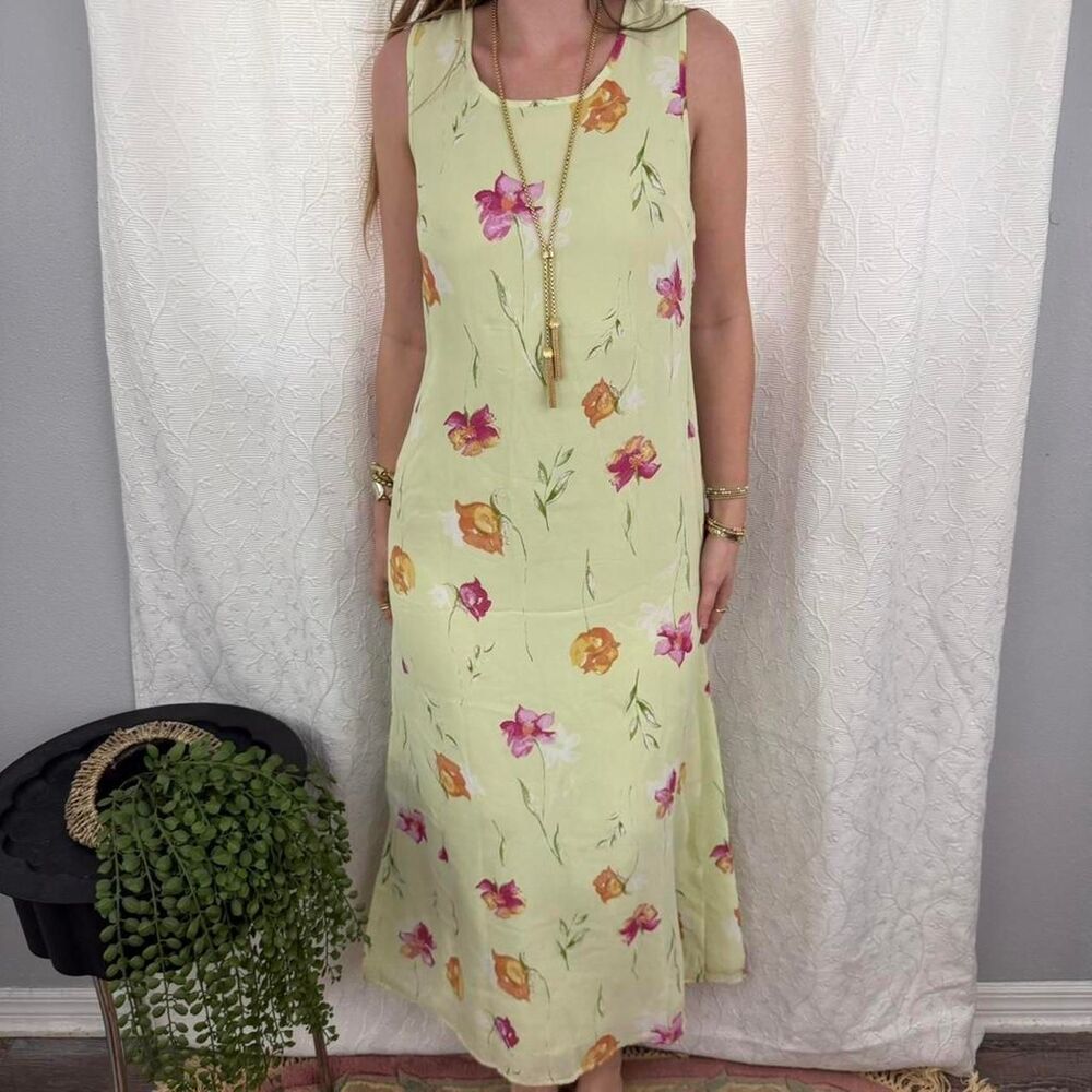 Vintage stunning pastel green floral maxi fairy dress w side slits+ zipper back